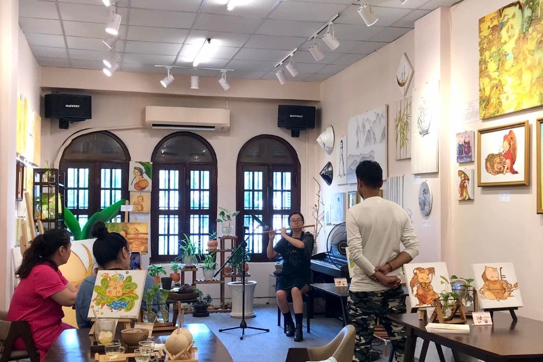 Địa điểm tổ chức sự kiện nhỏ tại TP.HCM – quán cafe vs studio riêng