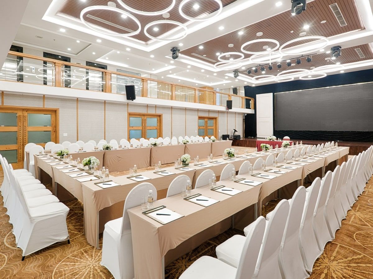 Địa điểm cho thuê tổ chức sự kiện nhỏ với thiết bị trình chiếu tại TP.HCM
