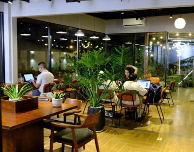 Chỗ Ngồi Làm Việc, Học Tập – Thuê Tháng